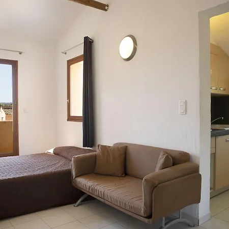 מלון דירות Residence Lago Verde 4*