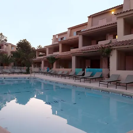 شقة فندقية Residence Lago Verde 2*