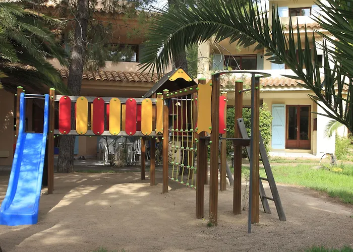 Aparthotel Residence Lago Verde 4*